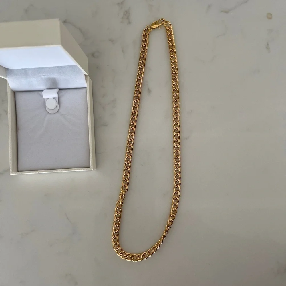 𝅺GOLD Cuban chain necklace 6MM